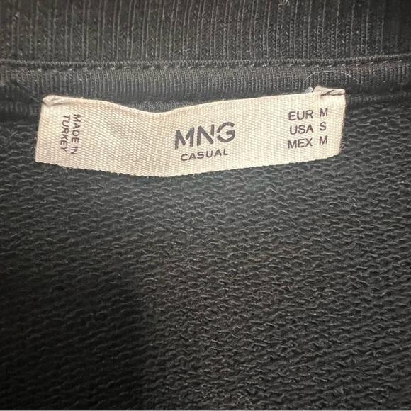 Mango MNG Casual “Another” Candy-striped Black Sweatshirt. Size Small. - Picture 7 of 8